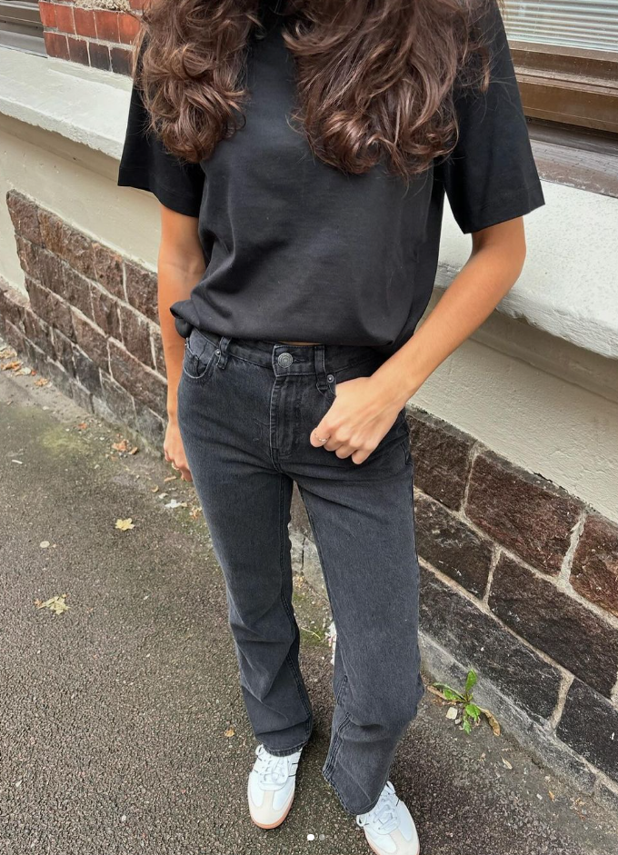 VMTESSA Straight Jeans - Black Denim